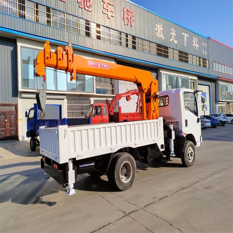 浈江区三轮随车吊定制 农用改装机自备吊中瑞长期出售